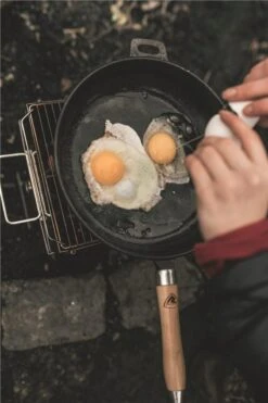 Robens Tahoe Pfanne, 27x5,5cm, Gusseisen/Holz -Campingausrüstung 118775 0 2