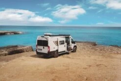 OFF By IndelB Plein-Aircon Dachklimaanlage, 12V -Campingausrüstung 84352 1